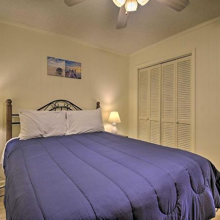 Bright North Myrtle Beach Condo Walk To Beach! Exterior photo