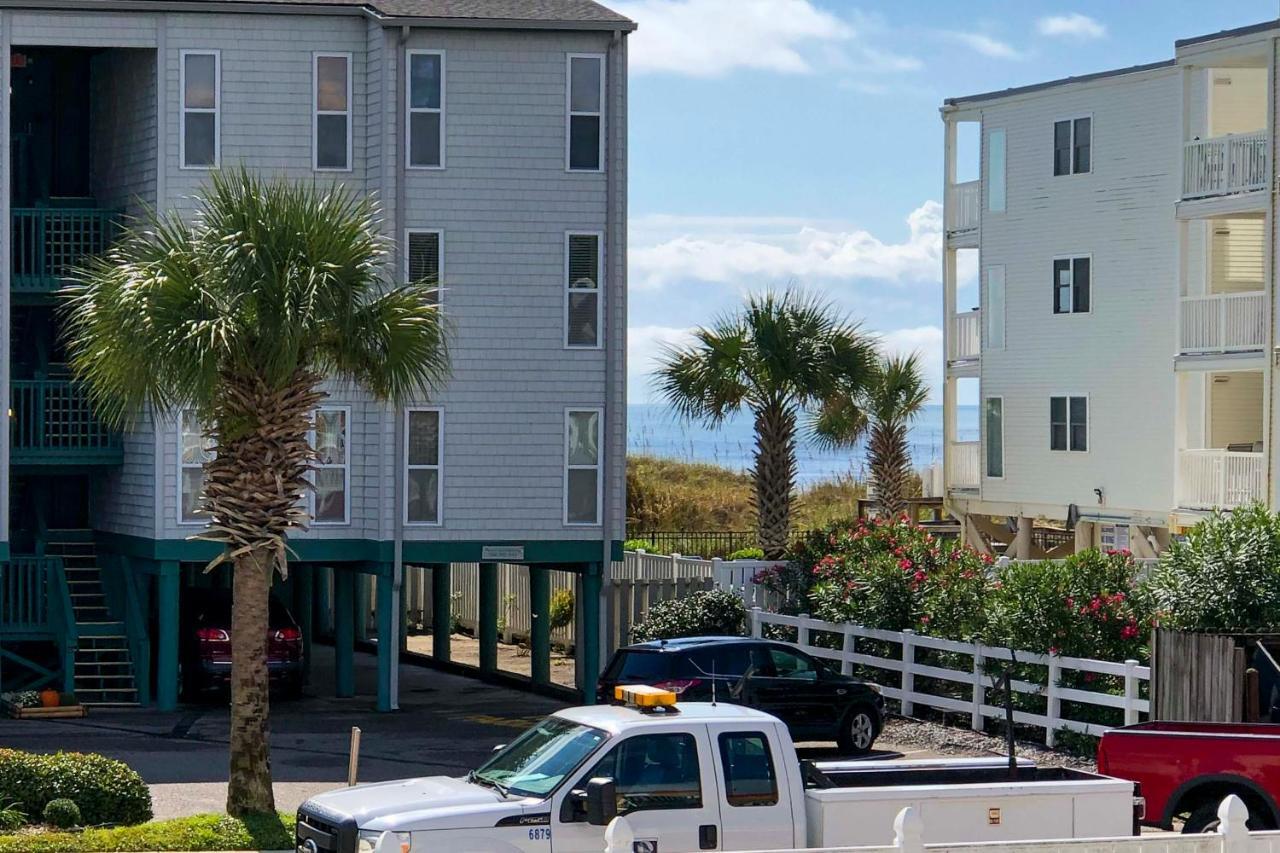 Bright North Myrtle Beach Condo Walk To Beach! Exterior photo